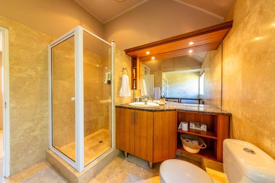 To Let 2 Bedroom Property for Rent in Onder Papegaaiberg Western Cape